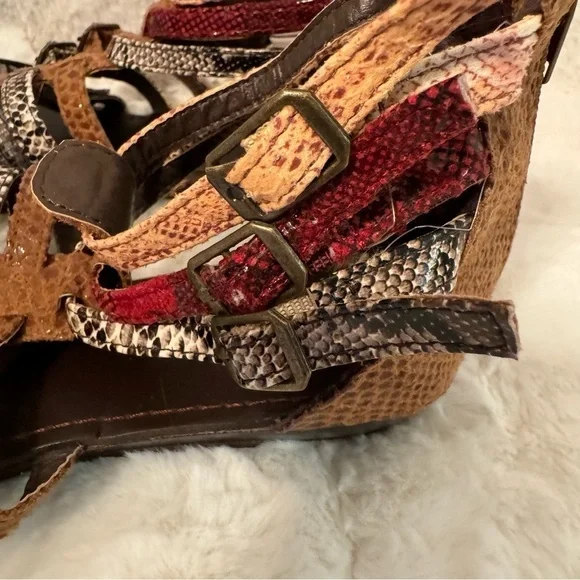 Bamboo Leather Strappy Gladiator T-Strap Sandals. Size 7.5. Snake print NEW - Picture 7 of 15